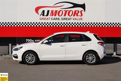 2022 Hyundai i30 - Thumbnail