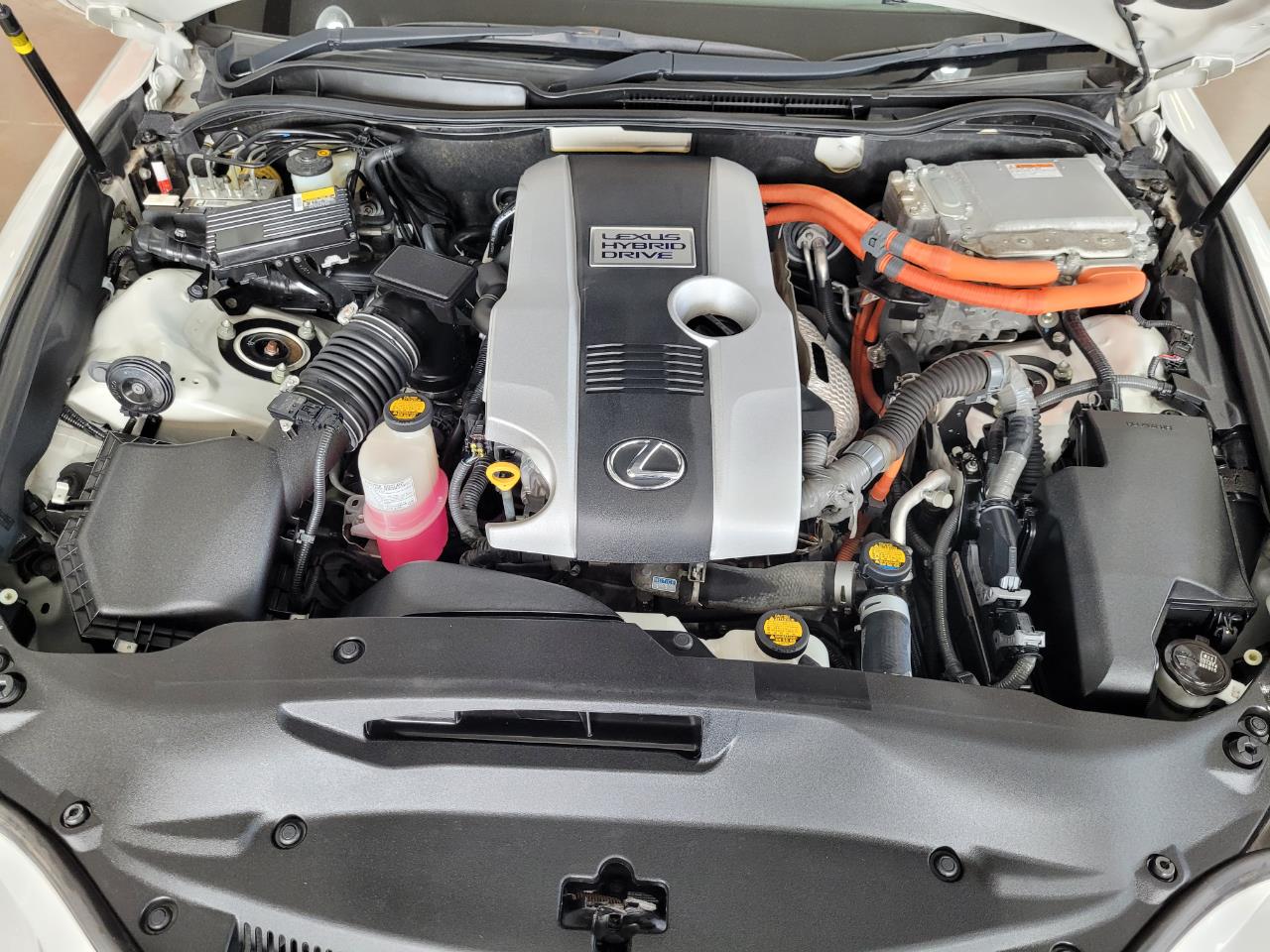 2013 Lexus IS 300h
