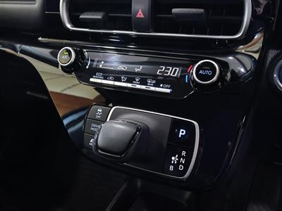 2021 Toyota Aqua - Thumbnail