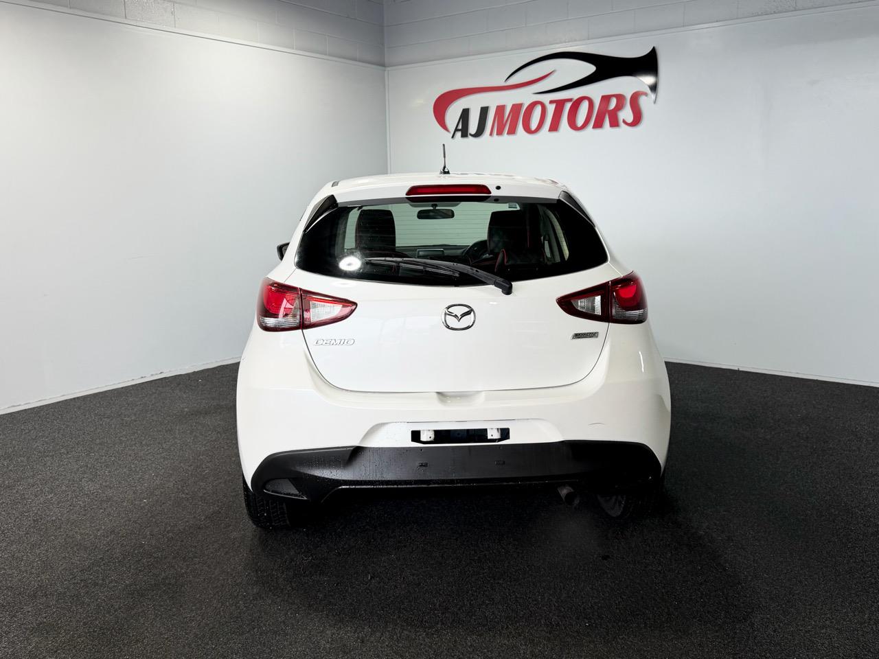 2015 Mazda Demio