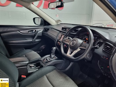 2021 Nissan X-Trail - Thumbnail