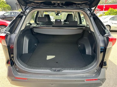 2021 Toyota RAV4 - Thumbnail