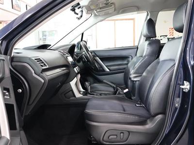 2015 Subaru Forester - Thumbnail