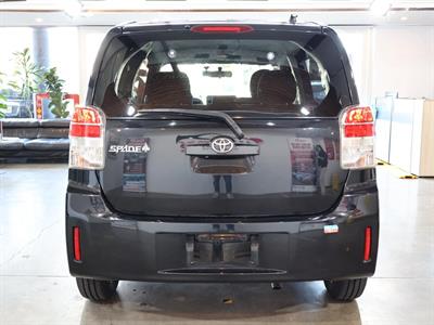 2013 Toyota Spade - Thumbnail