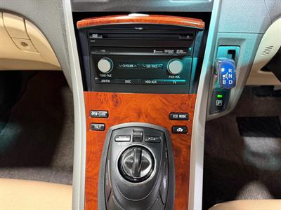 2013 Toyota Sai - Thumbnail