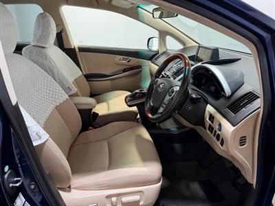 2013 Toyota Sai - Thumbnail