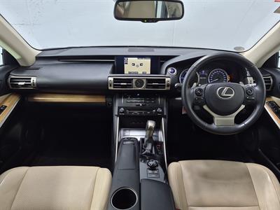 2014 Lexus IS - Thumbnail