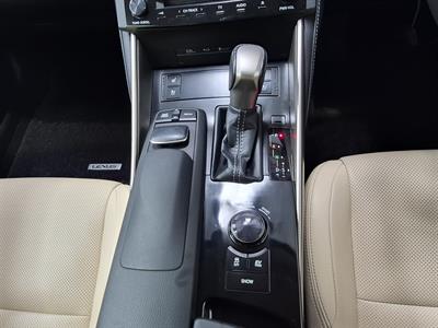 2014 Lexus IS - Thumbnail