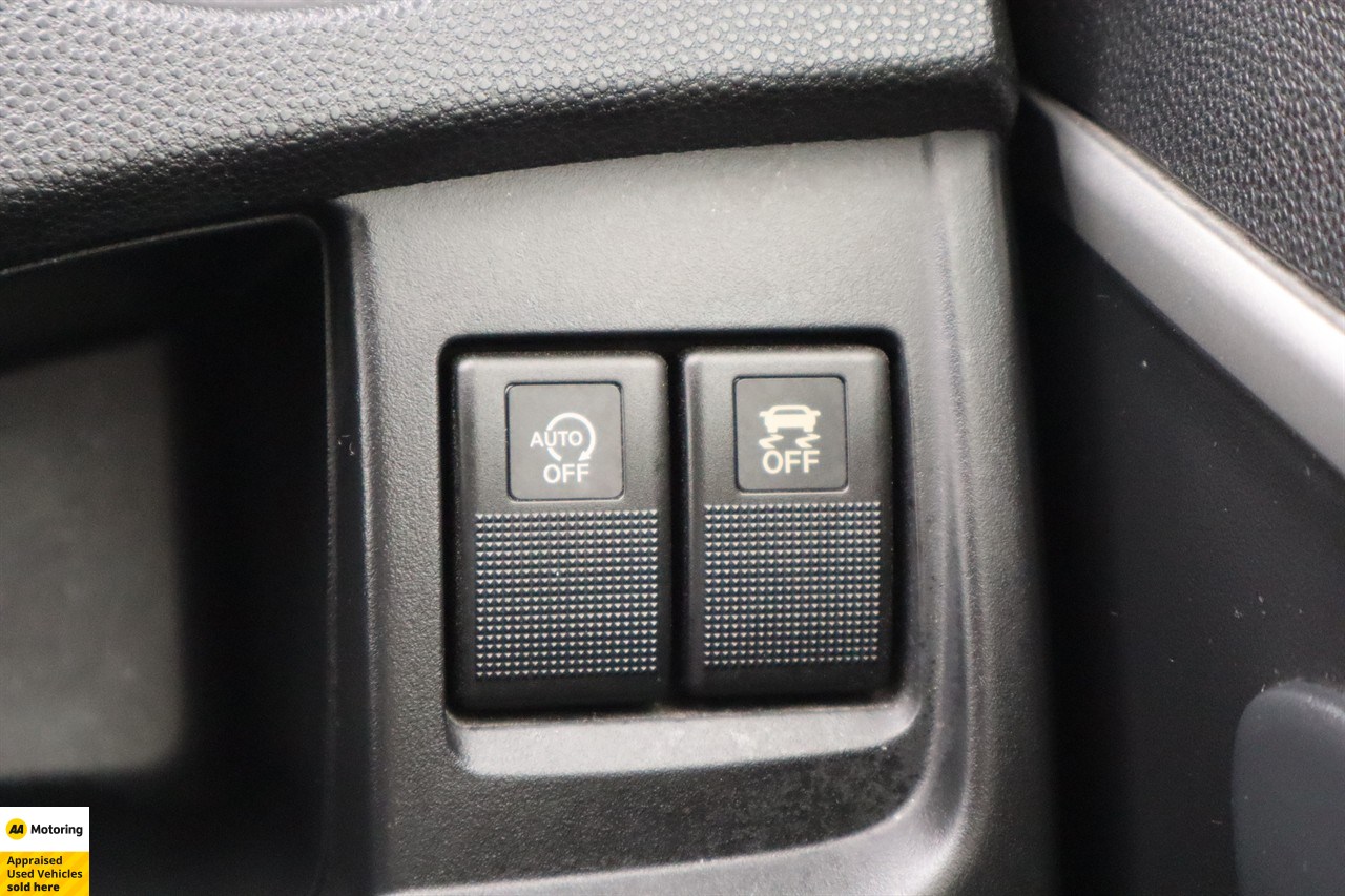 2014 Nissan Lafesta