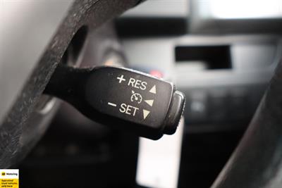 2015 Toyota Highlander - Thumbnail