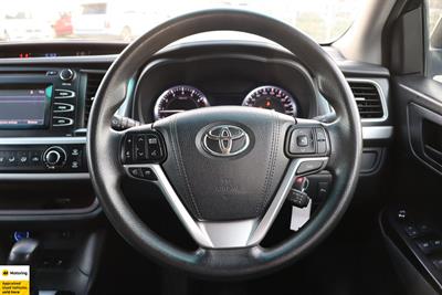 2015 Toyota Highlander - Thumbnail