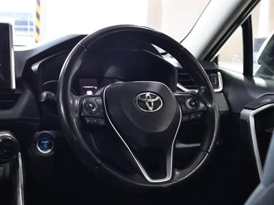 2022 Toyota RAV4 - Thumbnail