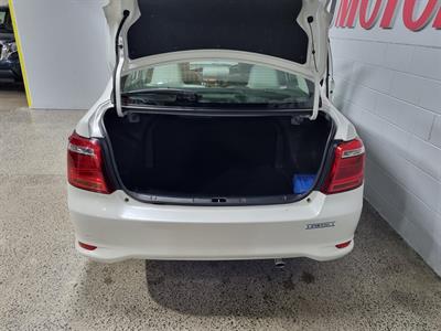 2015 Toyota Corolla - Thumbnail
