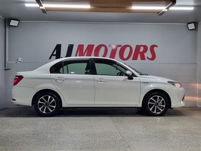 2015 Toyota Corolla - Thumbnail