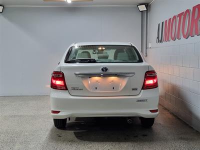 2015 Toyota Corolla - Thumbnail