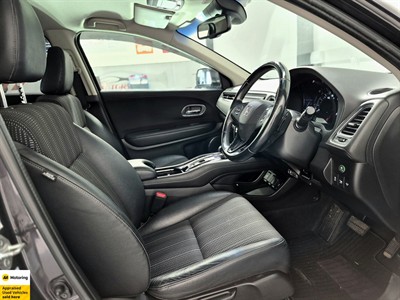 2015 Honda Vezel - Thumbnail