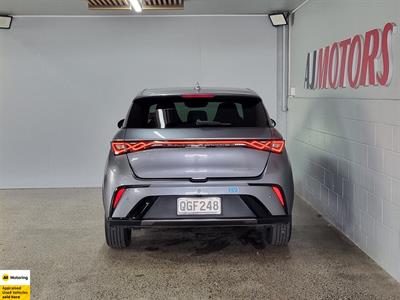 2023 BYD Dolphin - Thumbnail