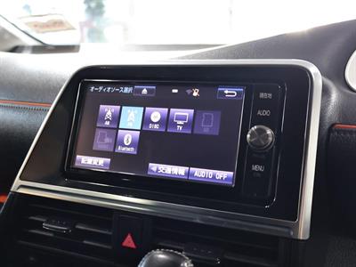 2016 Toyota Sienta - Thumbnail