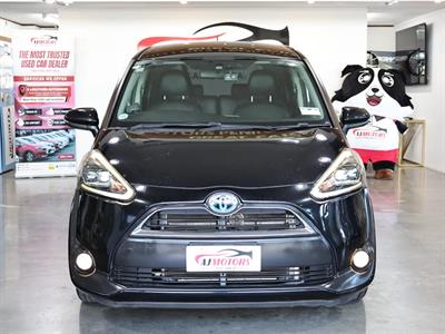 2016 Toyota Sienta - Thumbnail