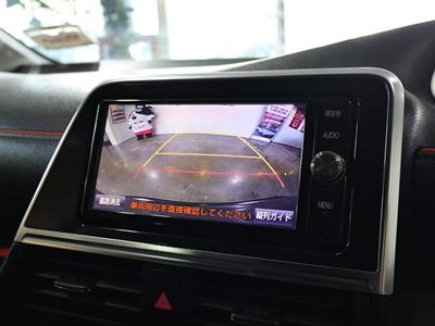 2016 Toyota Sienta - Thumbnail