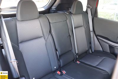 2022 Mitsubishi Outlander - Thumbnail