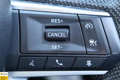 2022 Mitsubishi Outlander - Thumbnail