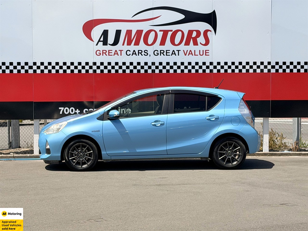 2013 Toyota Aqua