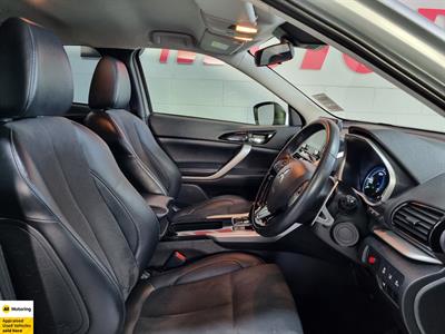 2022 Mitsubishi Eclipse Cross - Thumbnail