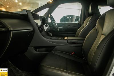 2024 Toyota Alphard - Thumbnail