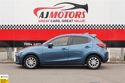 2017 Mazda Demio - Thumbnail