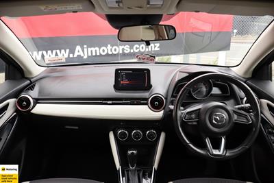 2017 Mazda Demio - Thumbnail