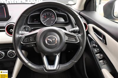 2017 Mazda Demio - Thumbnail