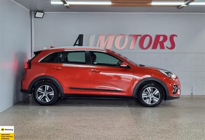 2021 Kia Niro - Thumbnail