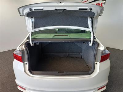 2016 Honda GRACE - Thumbnail