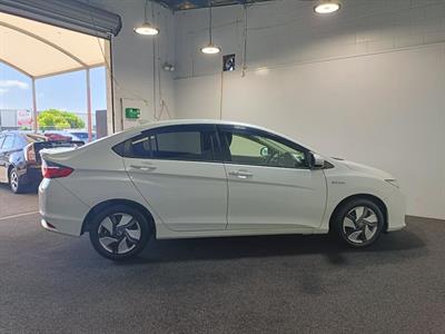 2016 Honda GRACE - Thumbnail