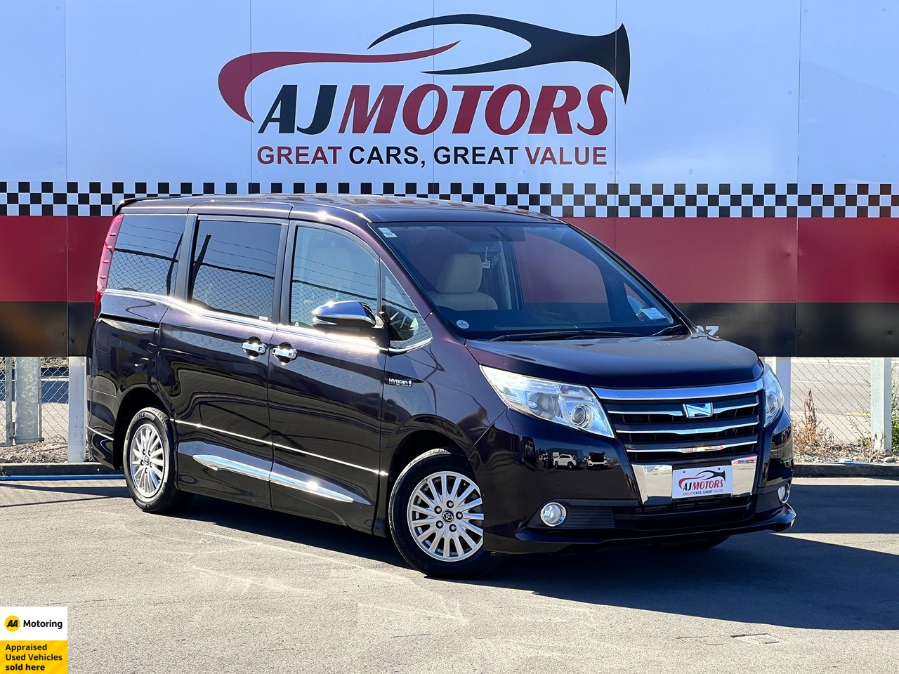 2014 Toyota Noah