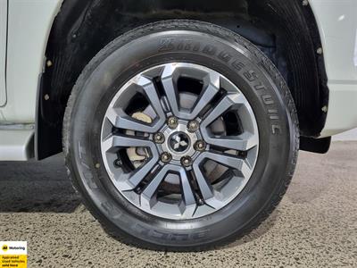 2020 Mitsubishi Triton - Thumbnail