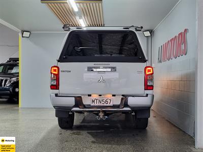 2020 Mitsubishi Triton - Thumbnail