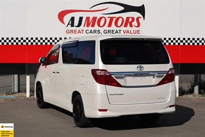 2013 Toyota Alphard - Thumbnail