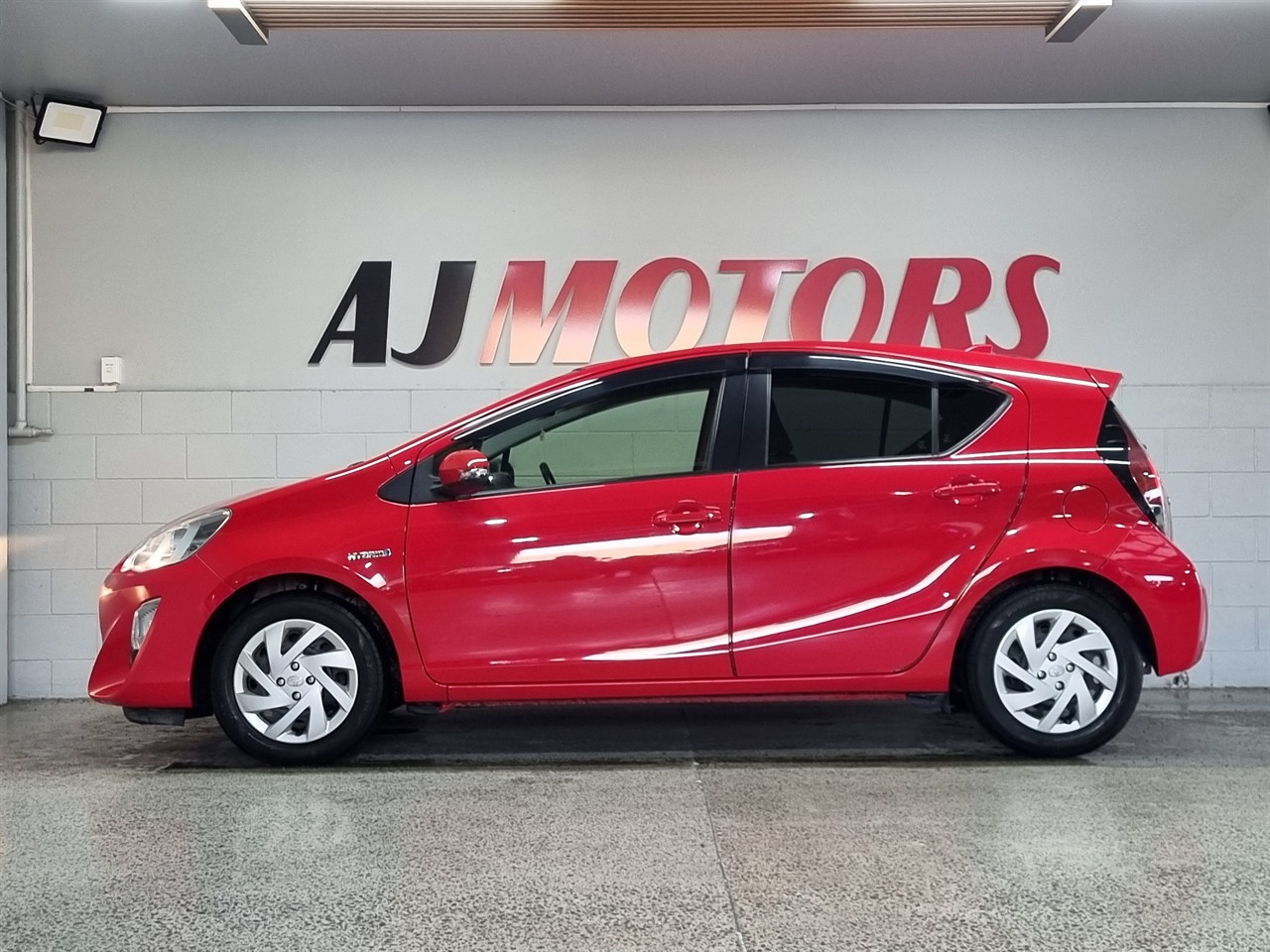2015 Toyota Aqua