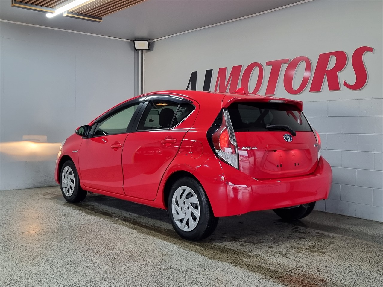 2015 Toyota Aqua