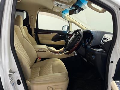 2015 Toyota Vellfire - Thumbnail