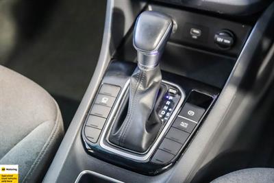 2022 Hyundai IONIQ - Thumbnail