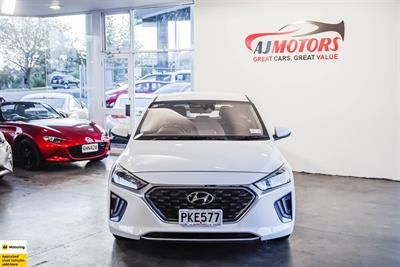 2022 Hyundai IONIQ - Thumbnail