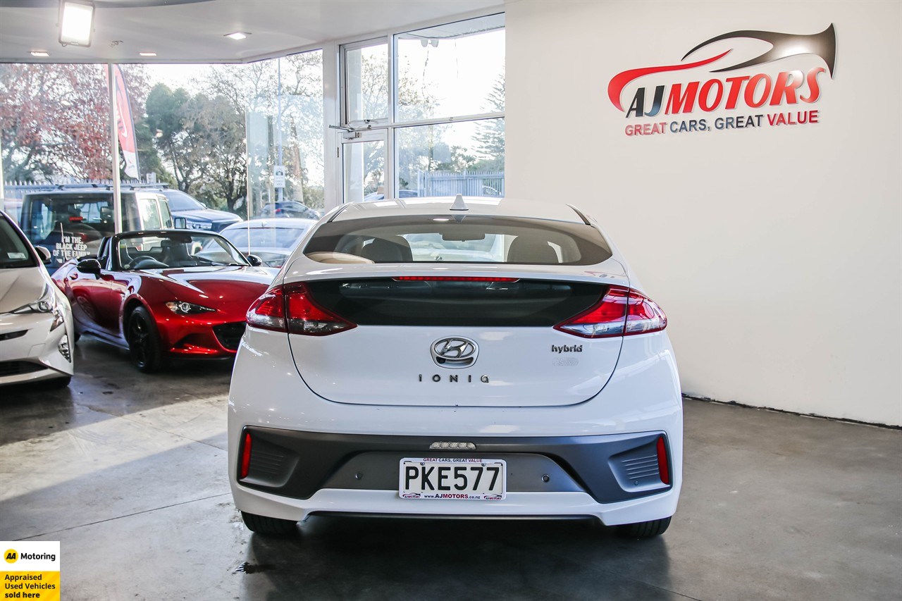 2022 Hyundai IONIQ