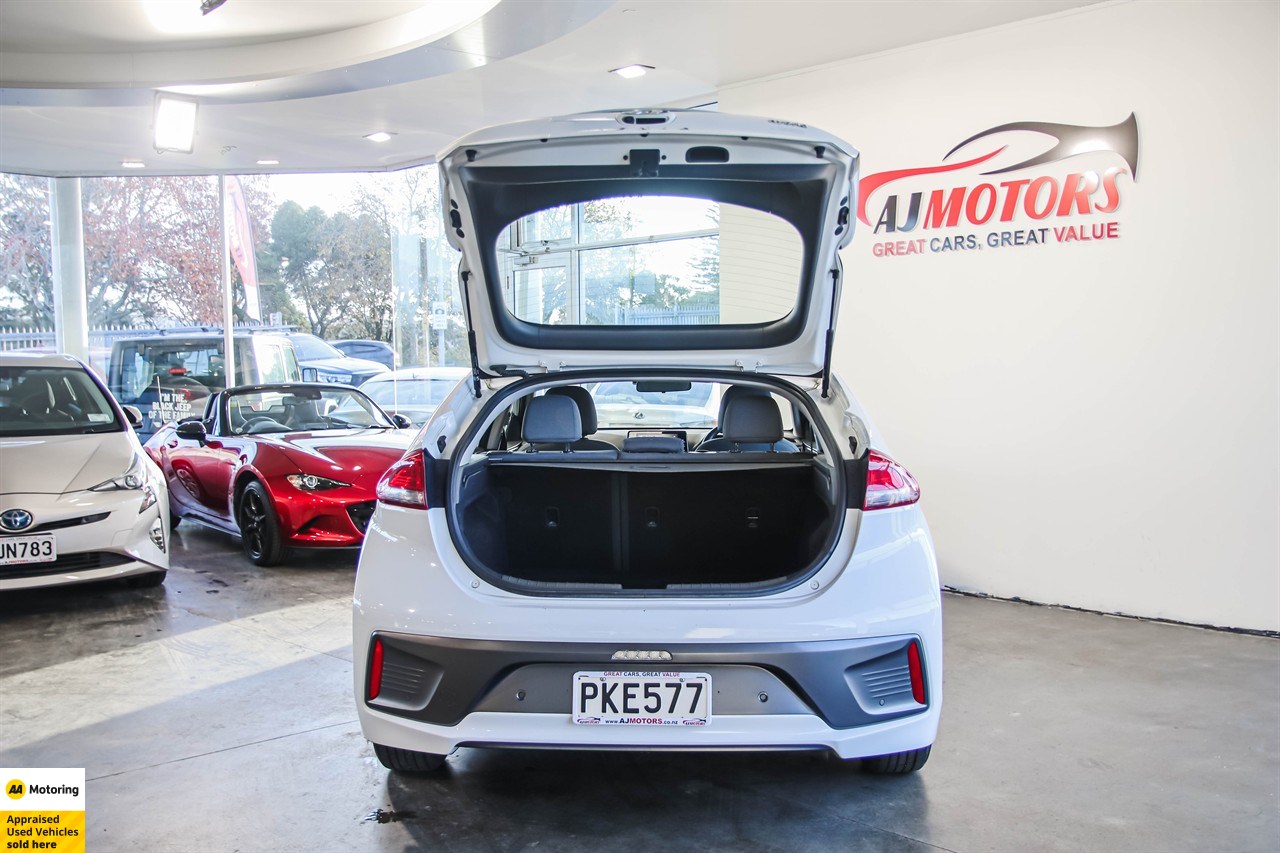 2022 Hyundai IONIQ