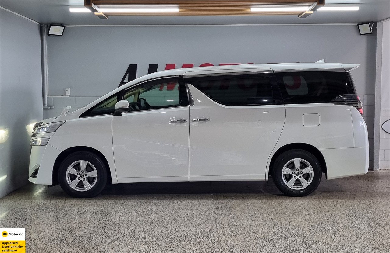 2018 Toyota Vellfire