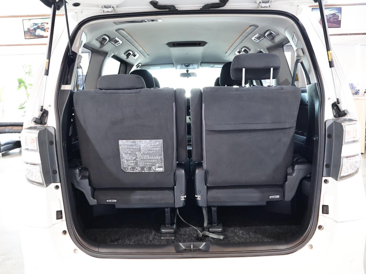 2010 Toyota Vellfire