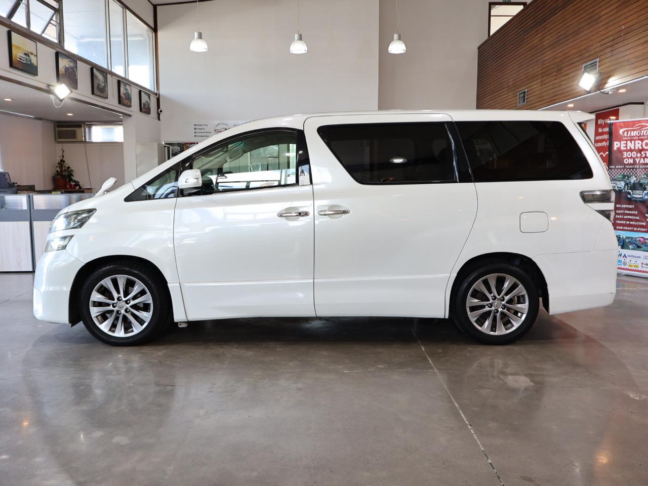 2010 Toyota Vellfire