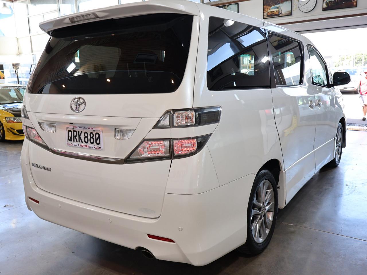 2010 Toyota Vellfire